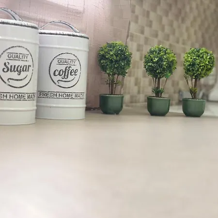 Konstantinos * Páros