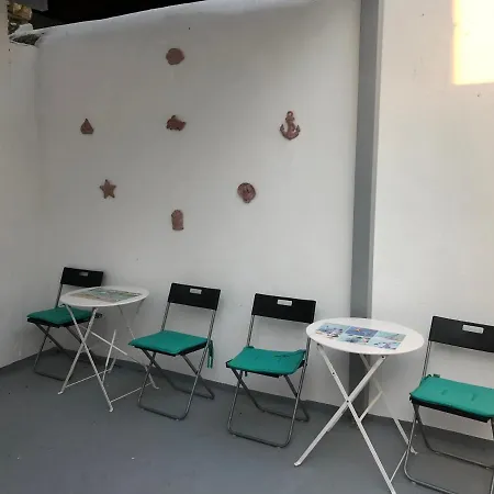 Konstantinos Apartment *