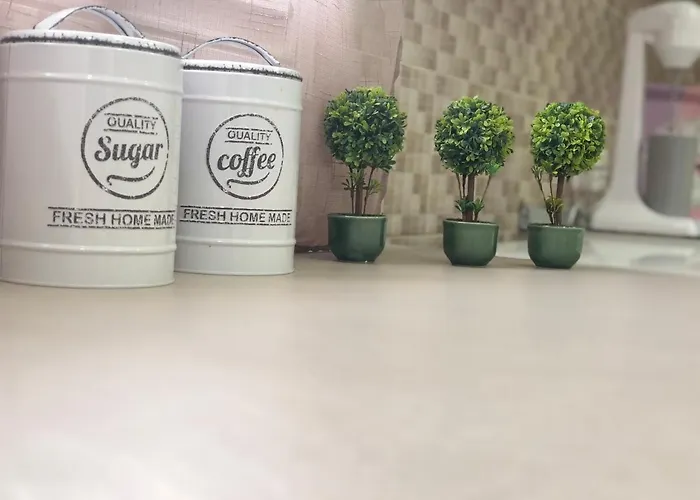 Konstantinos * Parikia (Paros)